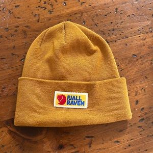 Fjallraven beanie NWT